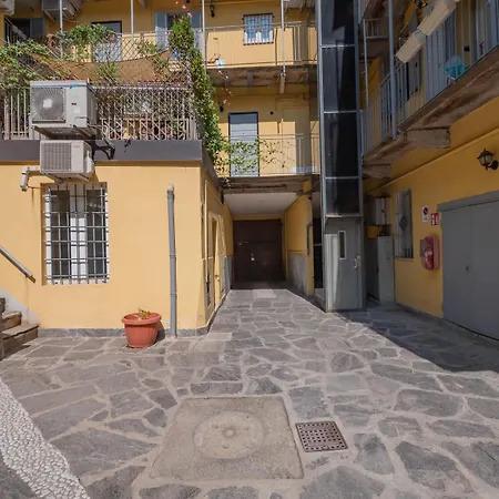 Italstay - Canonica Brick Apartment-2